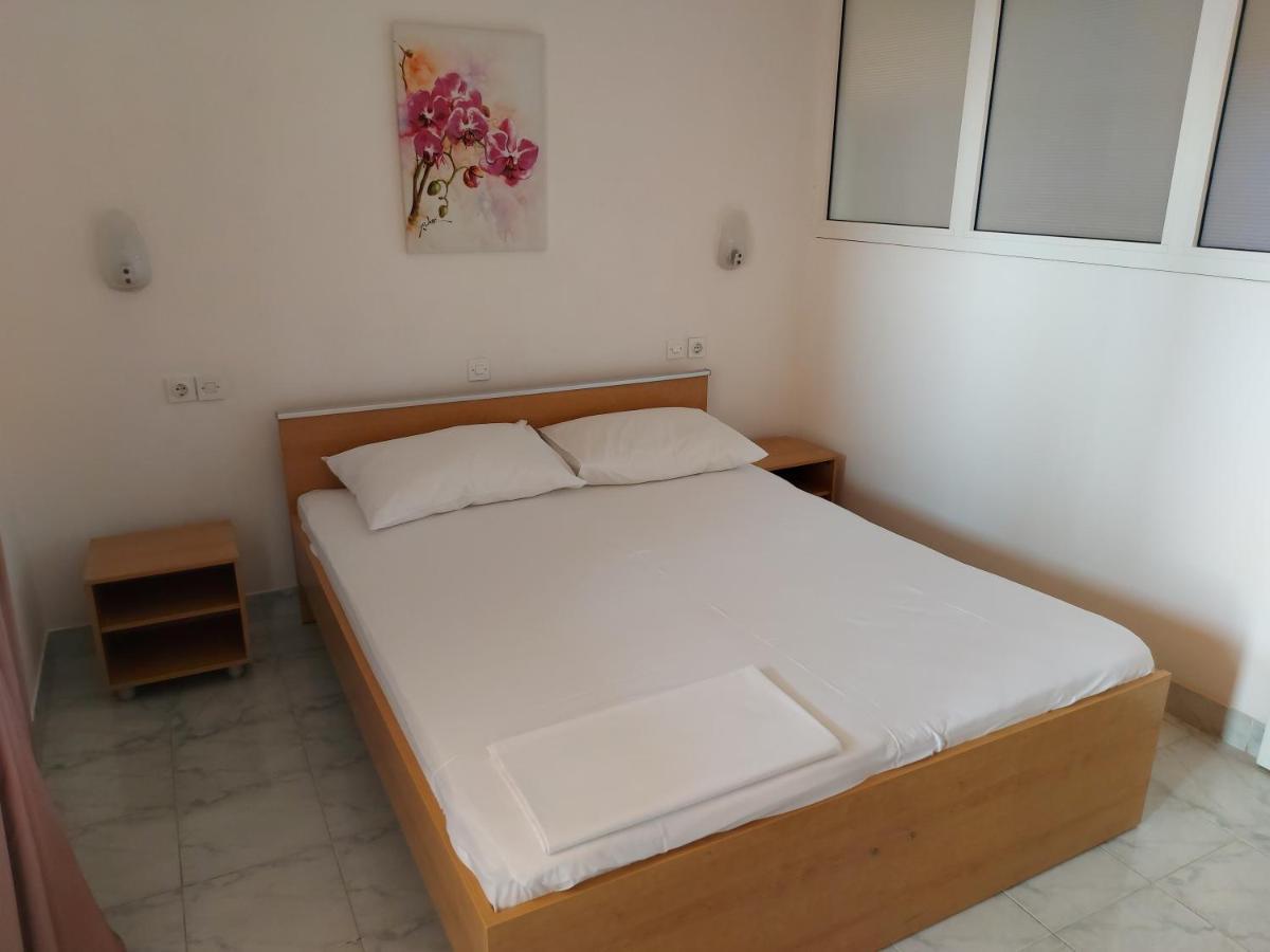 Apartment Gligora Мандре Екстериор снимка