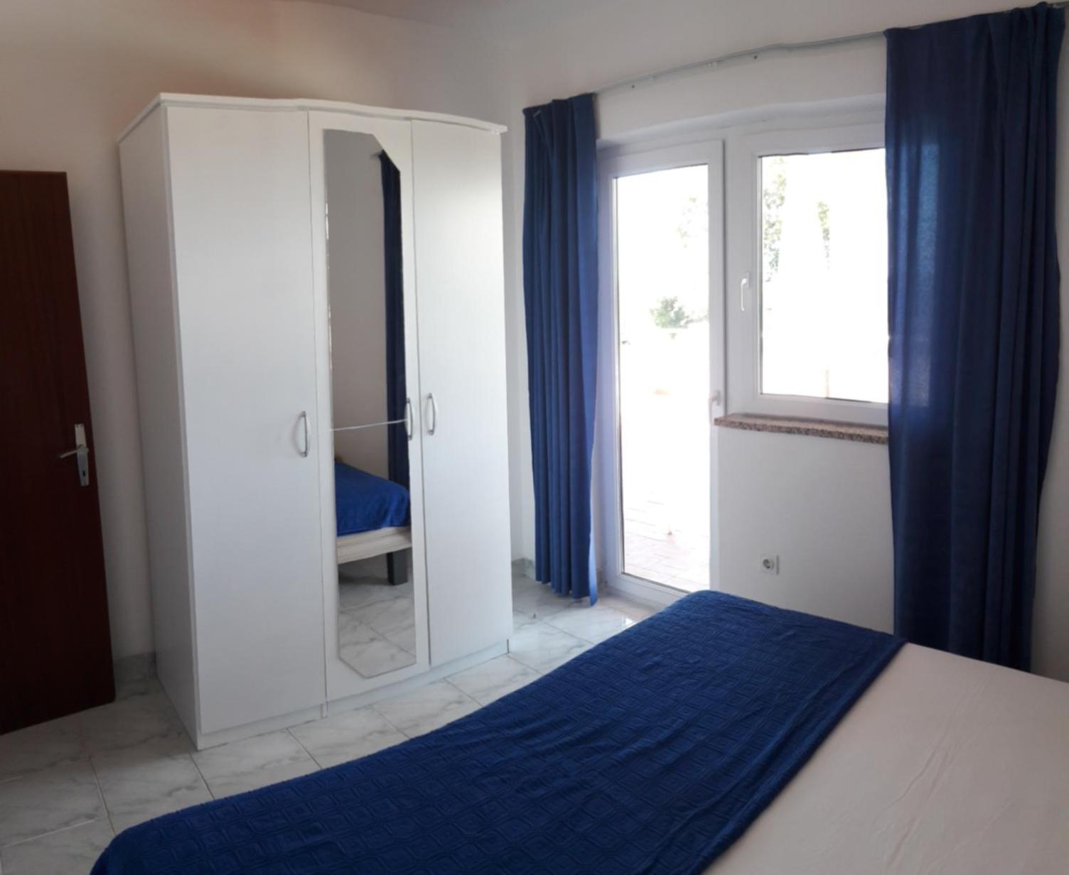 Apartment Gligora Мандре Екстериор снимка