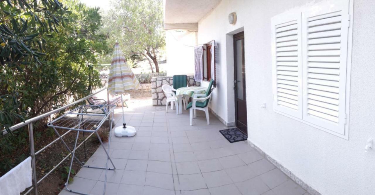 Apartment Gligora Мандре Екстериор снимка